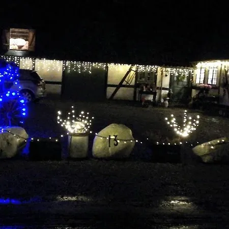 The Foresters House- Idyllic Tranquility- Non Smokers Only Bed & Breakfast *